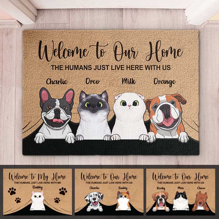 "Welcome to the Pet Home" Personalized Doormat.