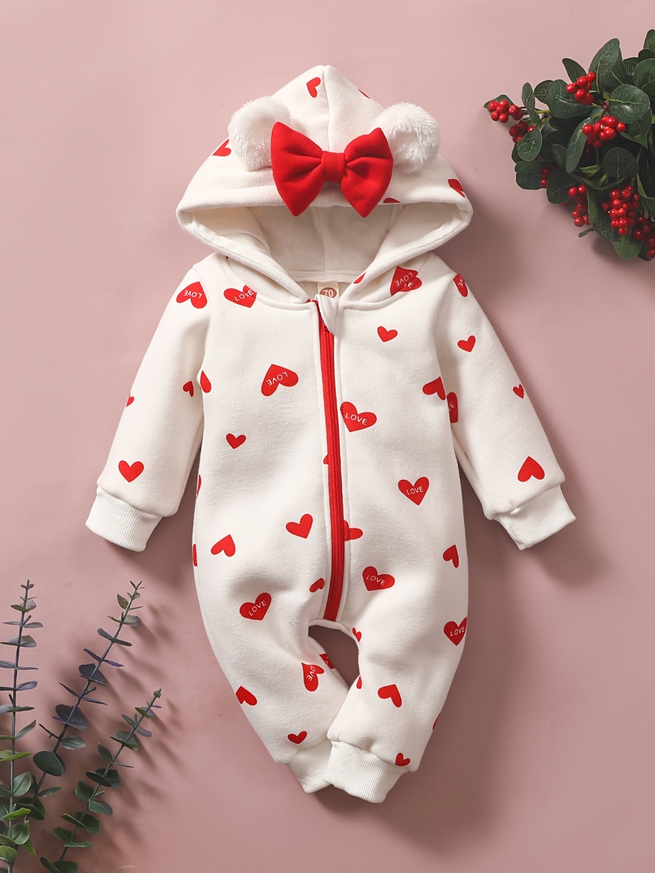 Baby Heart Print Long Sleeve Hooded Jumpsuit
✨ **Cozy Enchantment for Little Ones** ✨