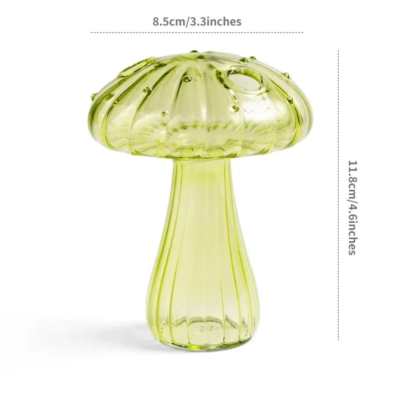 Mini Glass Mushroom Bud Vase - Aromatherapy & Hydroponic Flower Decoration.