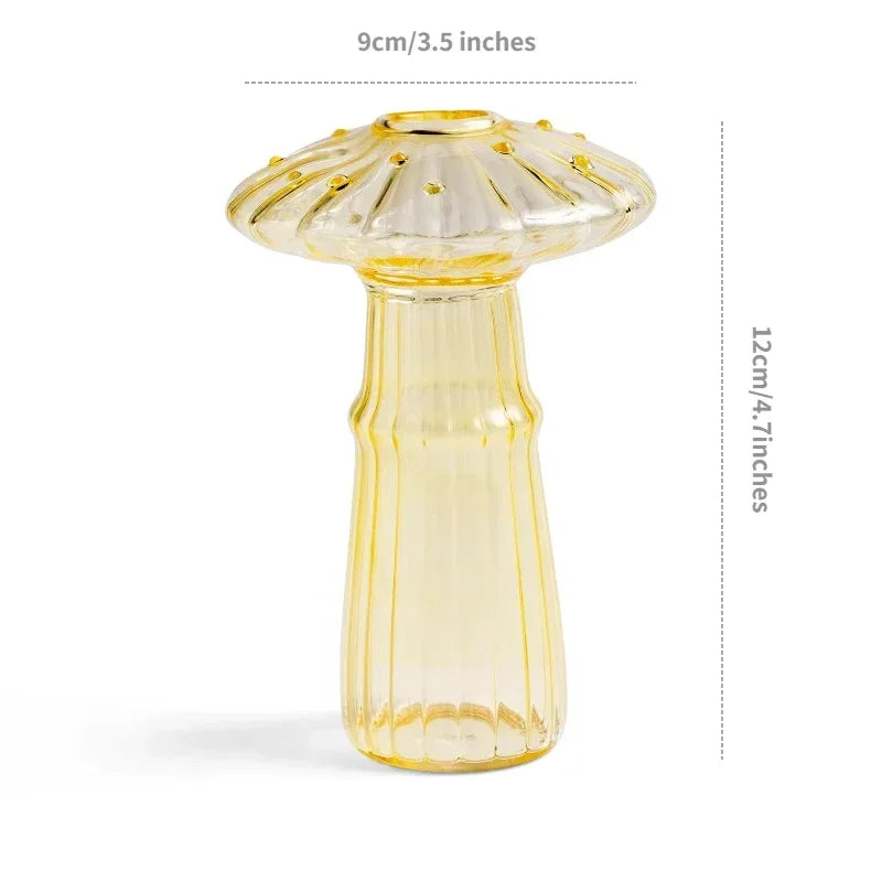 Mini Glass Mushroom Bud Vase - Aromatherapy & Hydroponic Flower Decoration.