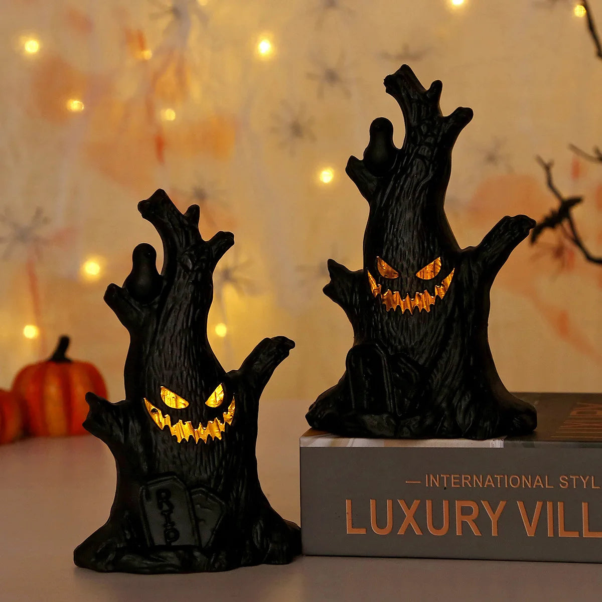 Halloween Ghost Tree Stump LED Lantern - Spooky Atmosphere Creator