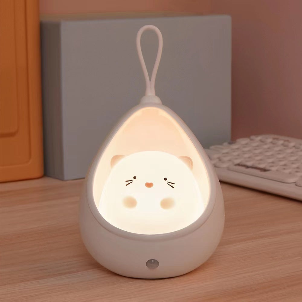 “Wild illumination” portable animal LED Lamp for every adventure
